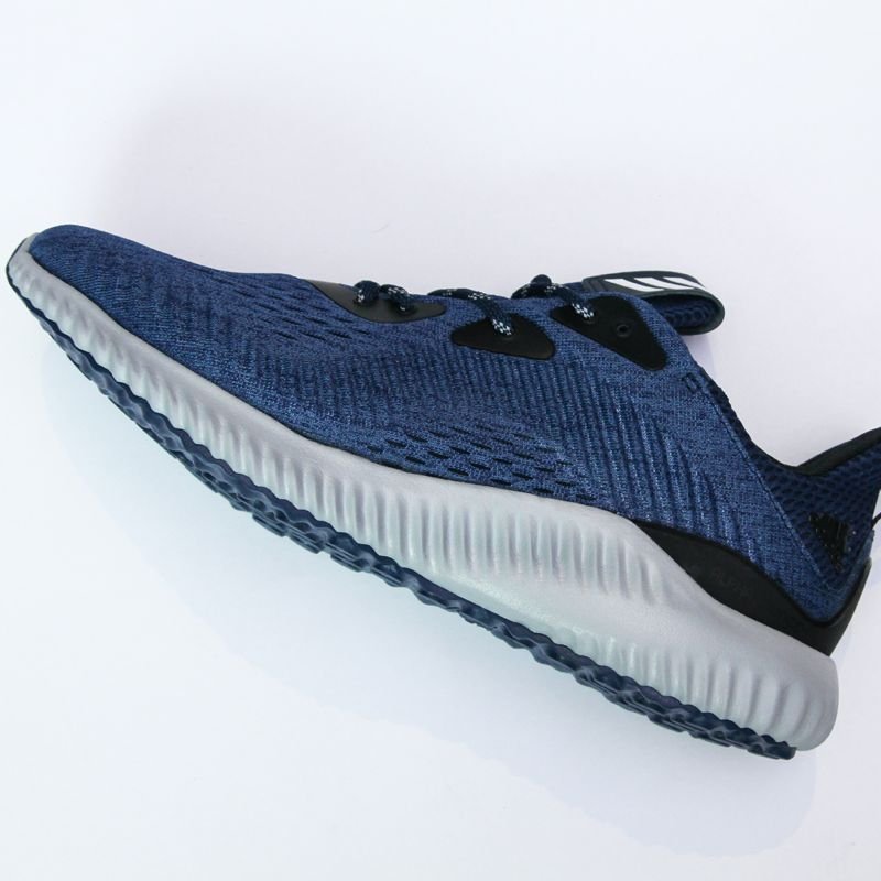 Limited Edition Strengton Sneakers (extra edition pack) - Image 3